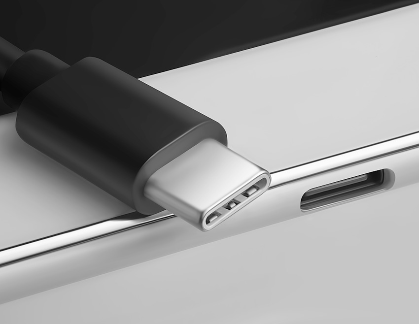 USB-C Cable by Laptop Port
